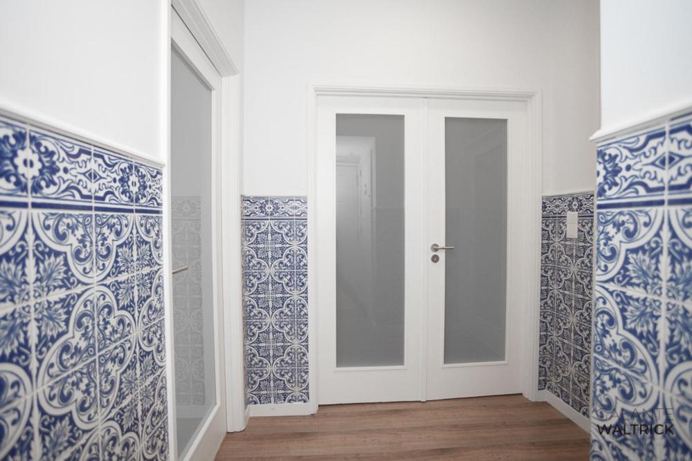 Downtown 3 Bedroom With Balcony - Quiet Street - Family Friendly - Groups 波尔图 外观 照片