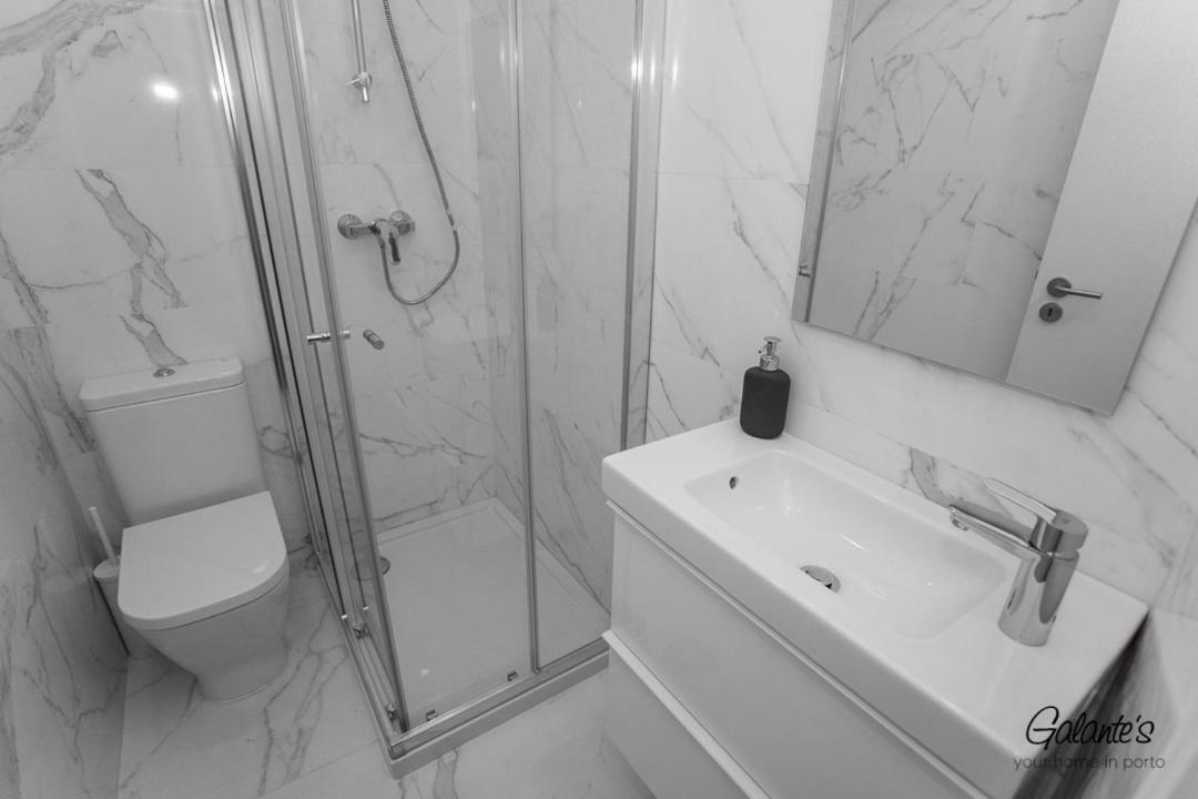 Downtown 3 Bedroom With Balcony - Quiet Street - Family Friendly - Groups 波尔图 外观 照片